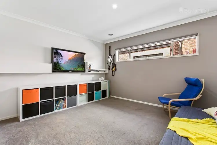 Fifth view of Homely house listing, 34 Fieldstone Crescent, Cranbourne North VIC 3977