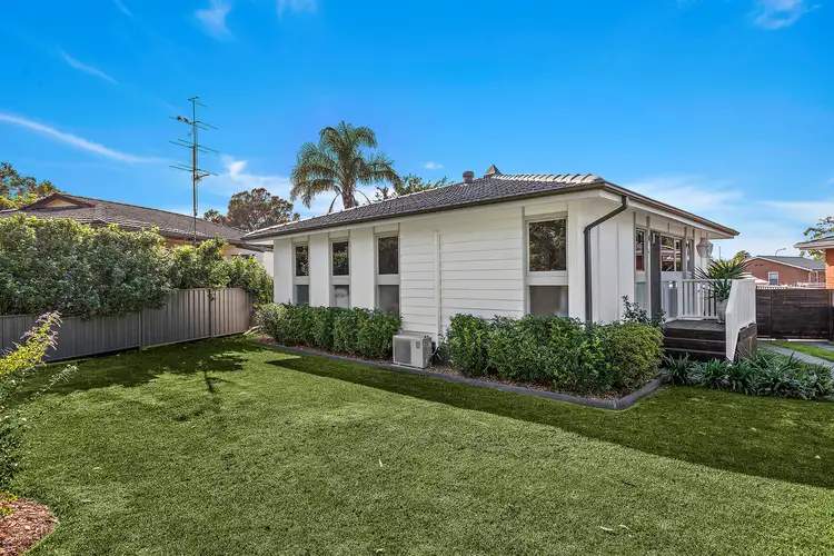 53 Cawley Street, Bellambi NSW 2518