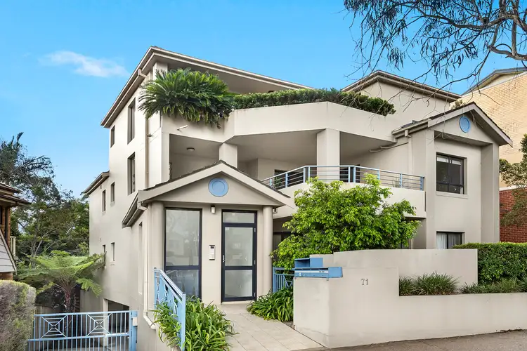 2/71 Burns Bay Road, Lane Cove NSW 2066