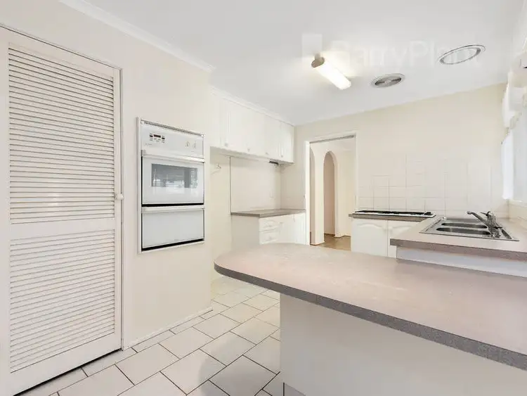 Third view of Homely house listing, 17 Collendina Crescent, Scoresby VIC 3179