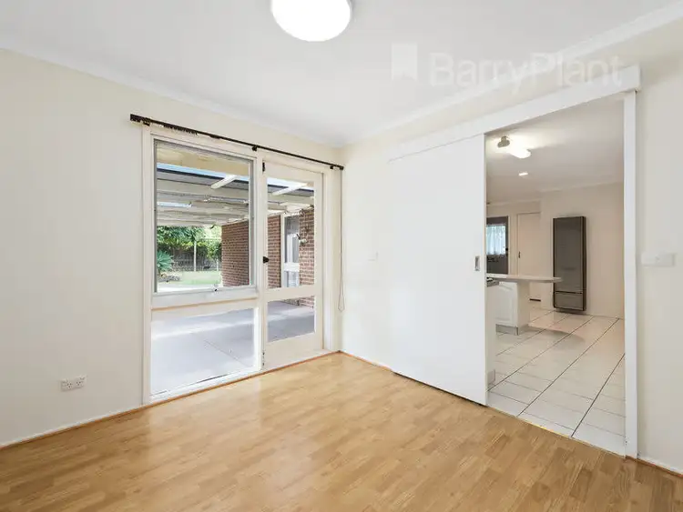 Fifth view of Homely house listing, 17 Collendina Crescent, Scoresby VIC 3179