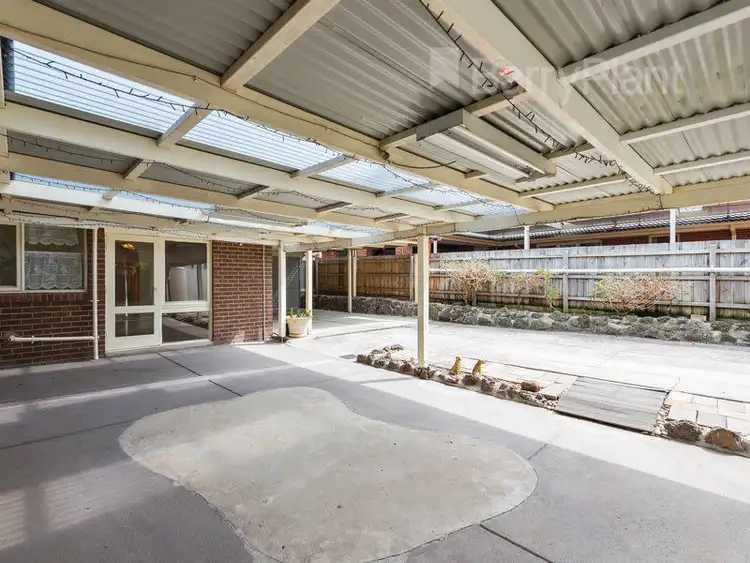 Sixth view of Homely house listing, 17 Collendina Crescent, Scoresby VIC 3179