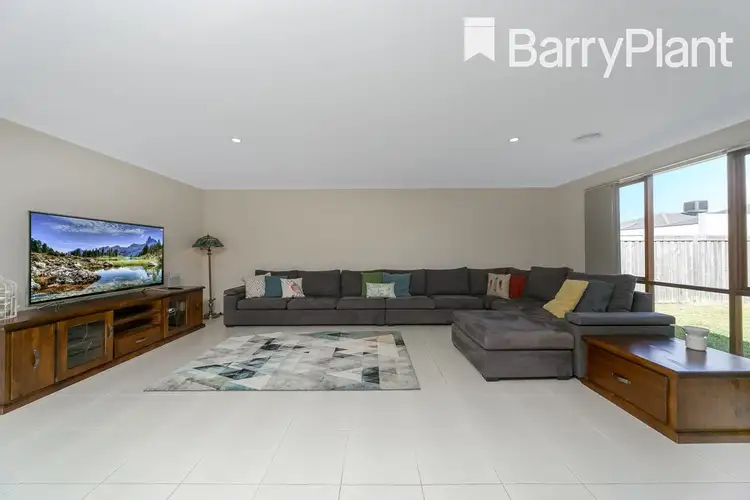 Seventh view of Homely house listing, 15 Chantenay Parade, Cranbourne North VIC 3977