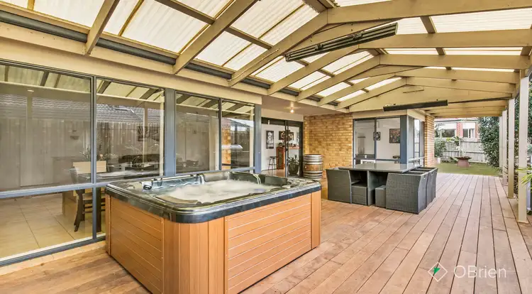 38 Brumbys Road, Carrum Downs VIC 3201