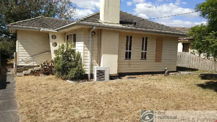 22 Deakin Crescent, Dandenong North VIC 3175