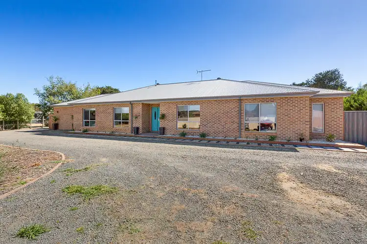 4B Flack Street, Ballan VIC 3342
