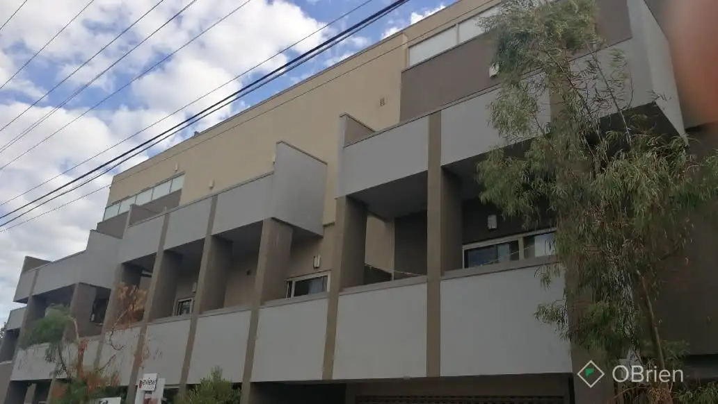 Main view of Homely apartment listing, 17/2-4 Hutton Street, Dandenong VIC 3175