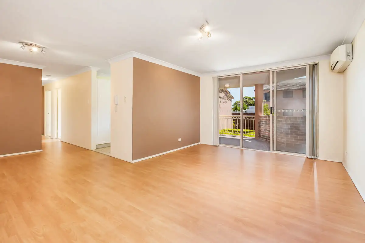 Main view of Homely apartment listing, 25/52 Auburn Street, Sutherland NSW 2232