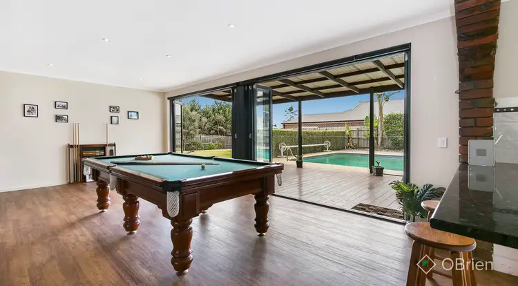 Fifth view of Homely house listing, 4 Windsor Grange Court, Skye VIC 3977