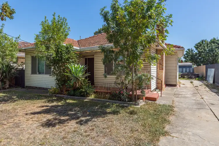 12 Armstrong Street, Sunshine West VIC 3020