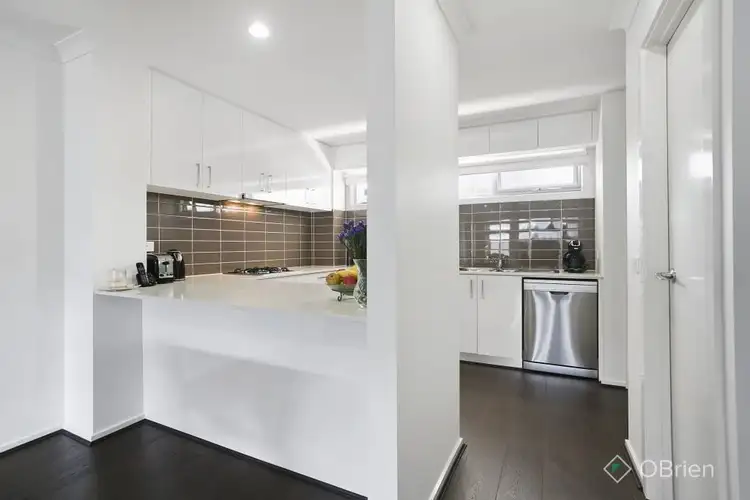 Sixth view of Homely townhouse listing, 2/36 Melaleuca Drive, Carrum VIC 3197