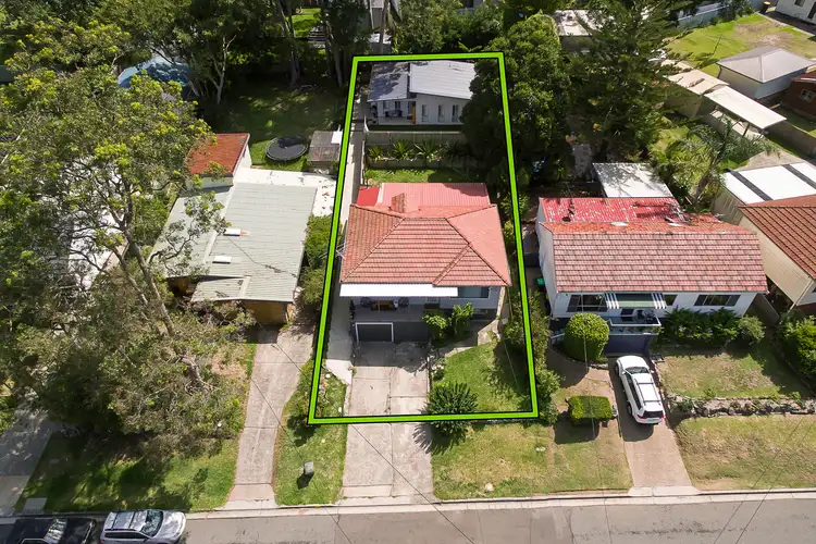 6 Kirkdale Drive, Kotara South NSW 2289