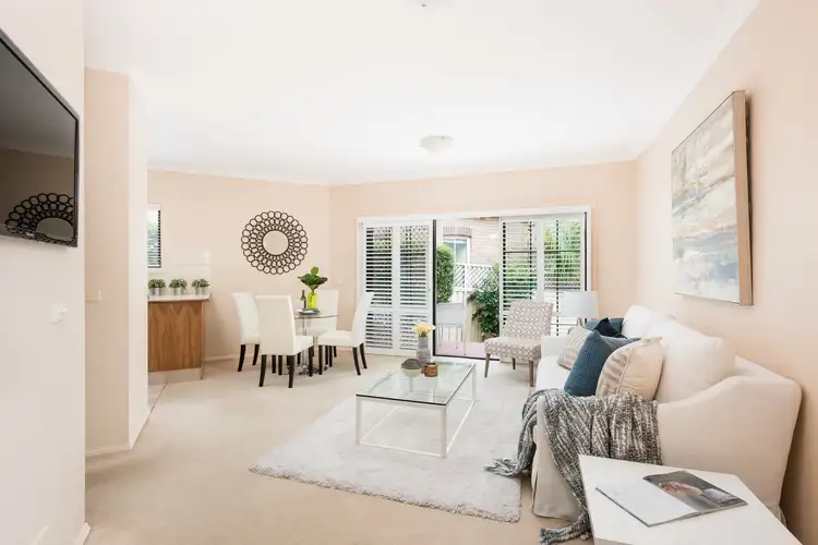 Second view of Homely villa listing, 1/92 Toronto Parade, Sutherland NSW 2232