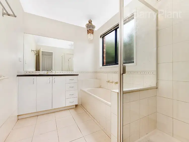 Fifth view of Homely house listing, 15 Scotney Crescent, Derrimut VIC 3030