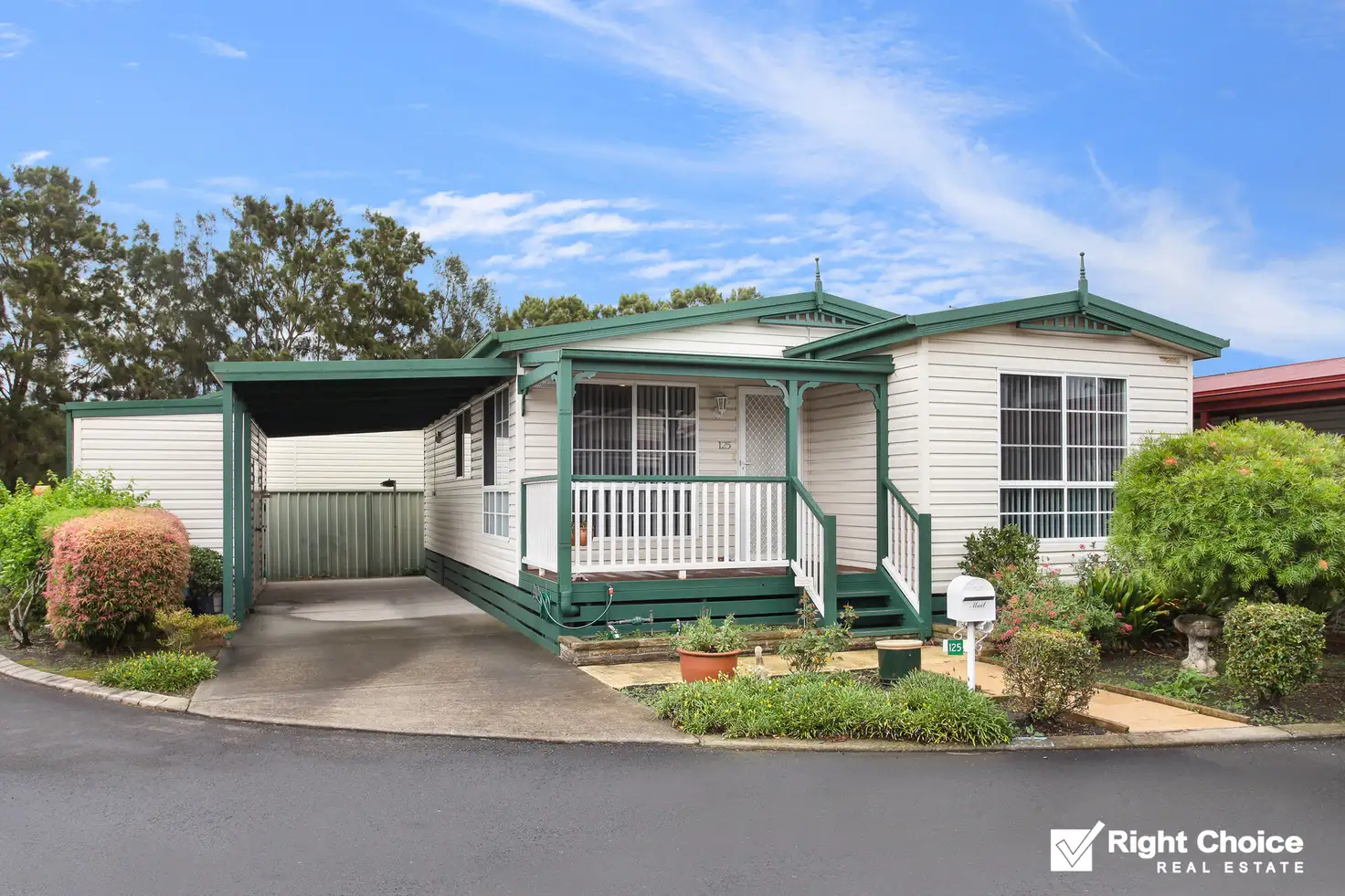 Main view of Homely villa listing, 125 Callistemon Crescent, Kanahooka NSW 2530