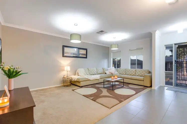 Fifth view of Homely house listing, 16 Melfin Drive, Hillside VIC 3037