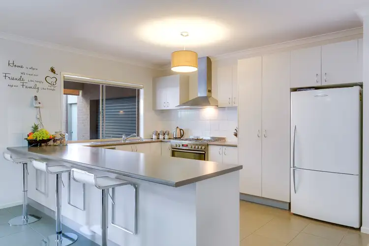 Sixth view of Homely house listing, 16 Melfin Drive, Hillside VIC 3037