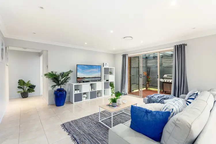 10 Fern Close, Woonona NSW 2517
