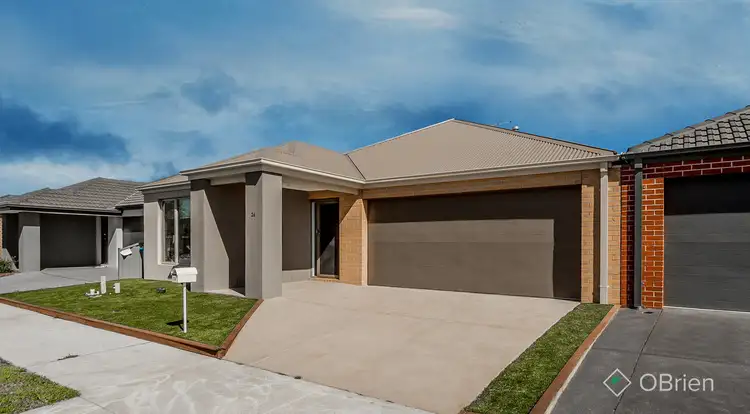 26 Yellow Robin Circuit, Cranbourne East VIC 3977
