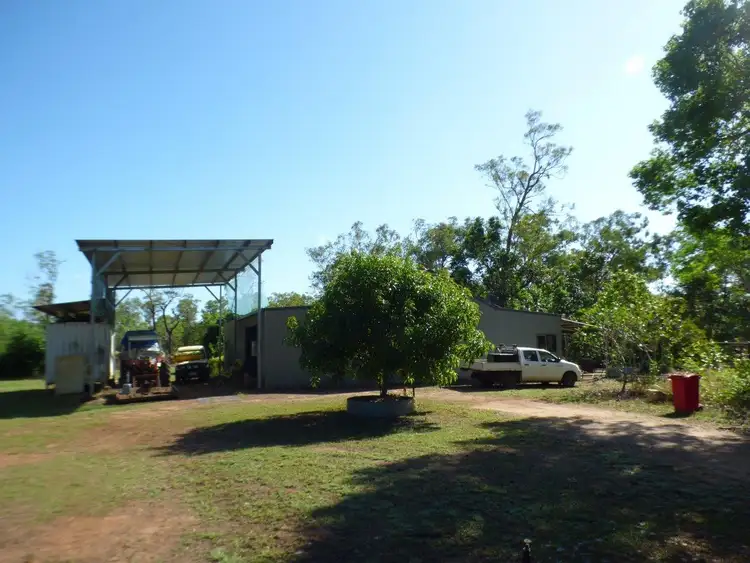 690 Namarada Drive, Dundee Beach NT 840