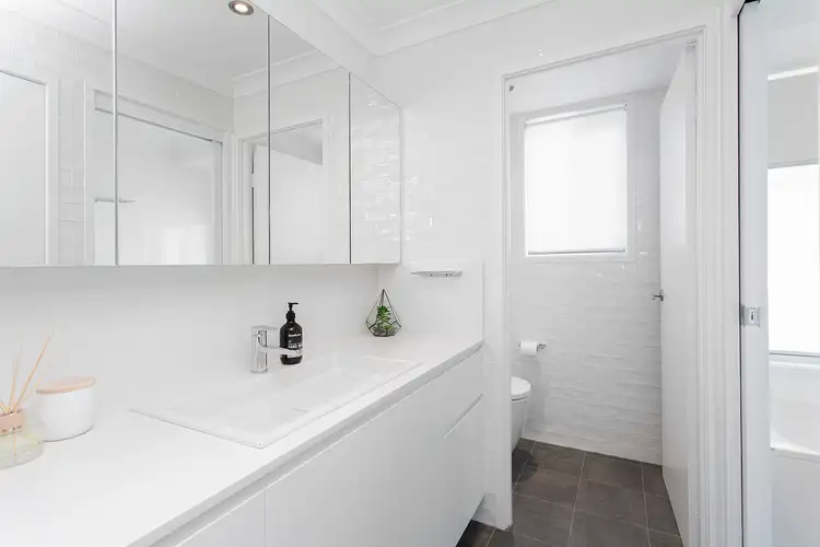 Fifth view of Homely house listing, 1/31 Ogilvy Street, Peakhurst NSW 2210