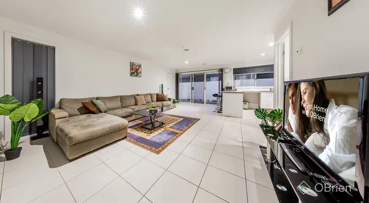 Third view of Homely unit listing, 2/11 Caron Close, Hallam VIC 3803