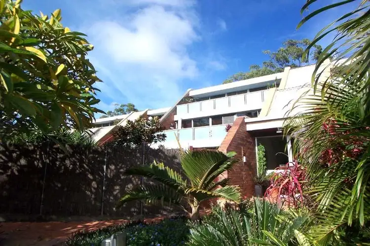 6/111 Rio Vista Boulevard, Broadbeach Waters QLD 4218