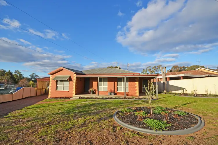 3 Tennyson Street, Quarry Hill VIC 3550