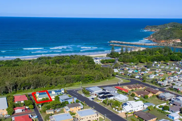 Main view of Homely townhouse listing, 1/21 Beech Street, Evans Head NSW 2473