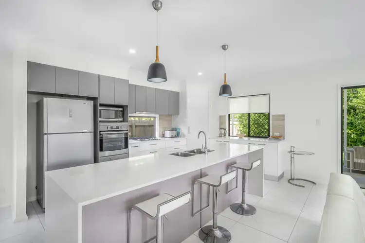 100 Hamilton Street, Tingalpa QLD 4173
