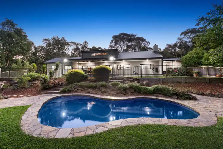 9 Eucalyptus Road, Eltham VIC 3095