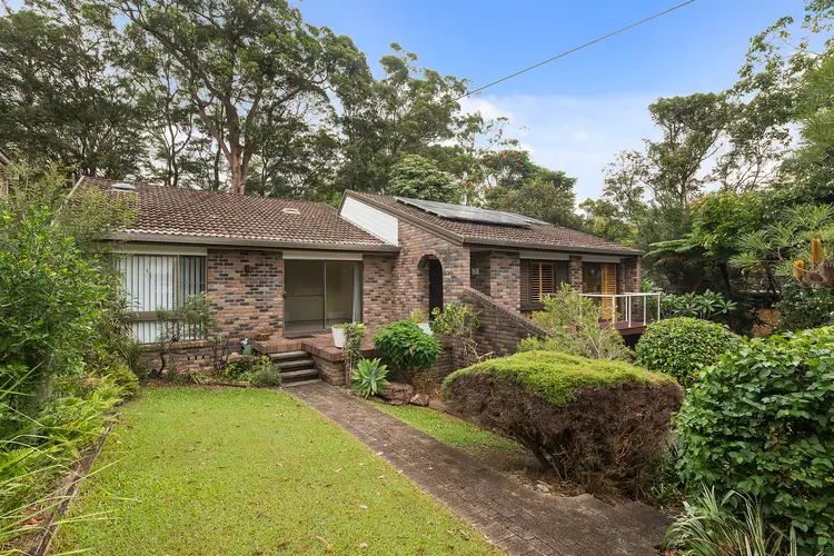 8 Norman Hill Drive, Korora NSW 2450