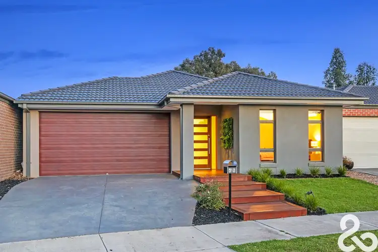 42 Starboard Drive