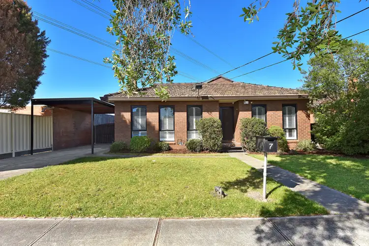 7 Tovey Street, Reservoir VIC 3073