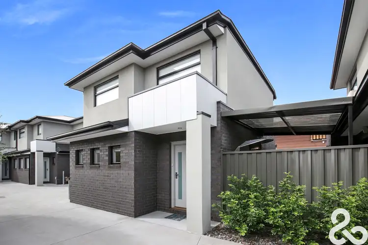 Main view of Homely unit listing, 3/12 Hamilton Court, Lalor VIC 3075