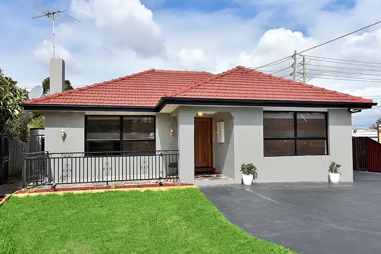 1/17 Oliver Court, Fawkner VIC 3060