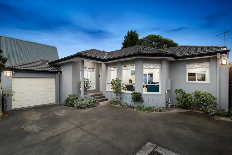 2/27 Lynne Street, Donvale VIC 3111