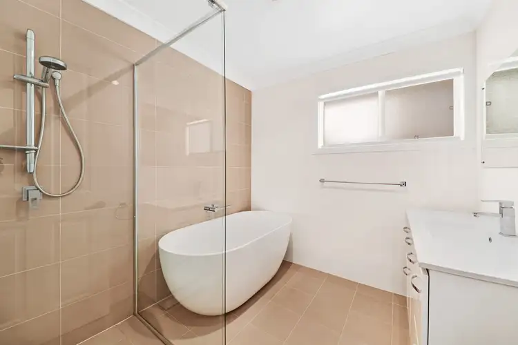 Sixth view of Homely house listing, 13 Digby Road, Springfield NSW 2250