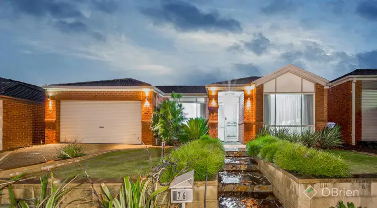 76 Scotsdale Drive, Cranbourne East VIC 3977