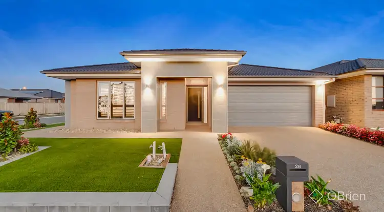 26 Springside Drive, Cranbourne West VIC 3977