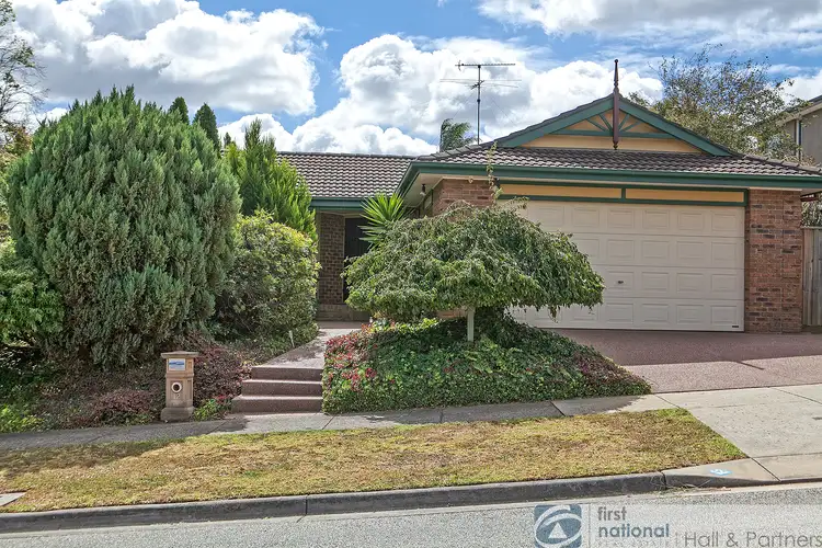 12 Edrington Park Drive, Berwick VIC 3806