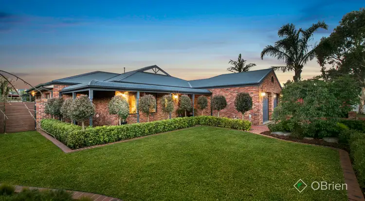 6 Ganaway Drive, Berwick VIC 3806