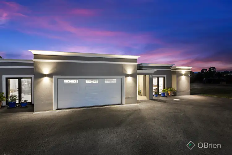 40 Colquhoun Boulevard, Warragul VIC 3820