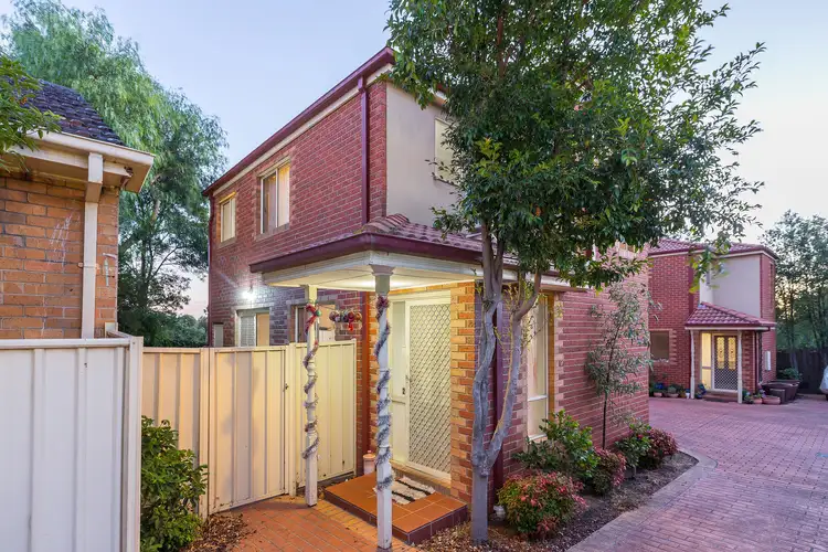 2/62 Selwyn Street, Albion VIC 3020
