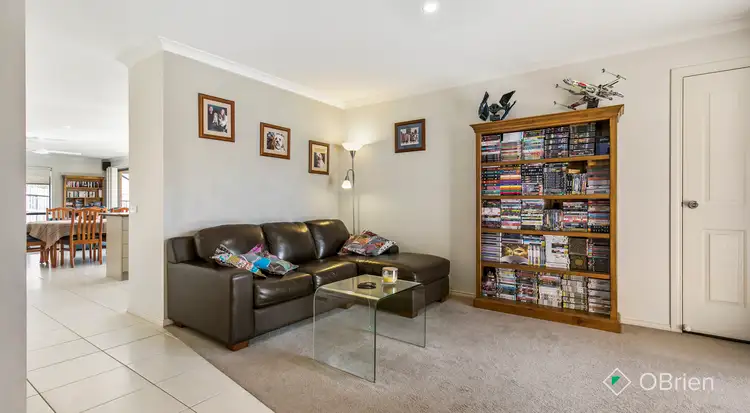 Fifth view of Homely house listing, 16 St Austell Court, Skye VIC 3977