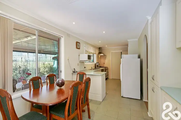 Fifth view of Homely house listing, 7 Orana Place, Epping VIC 3076