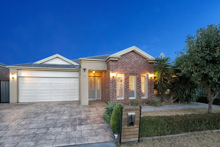 3 Cleveland Drive, Craigieburn VIC 3064
