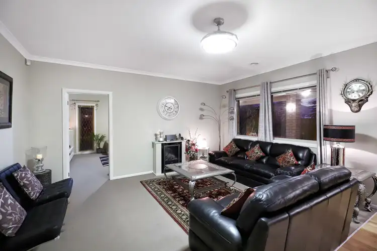 Fifth view of Homely house listing, 3 Cleveland Drive, Craigieburn VIC 3064