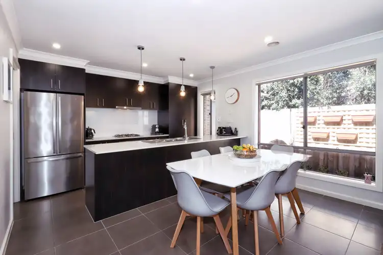 Fourth view of Homely unit listing, 2/23 Newlyn Drive, Craigieburn VIC 3064