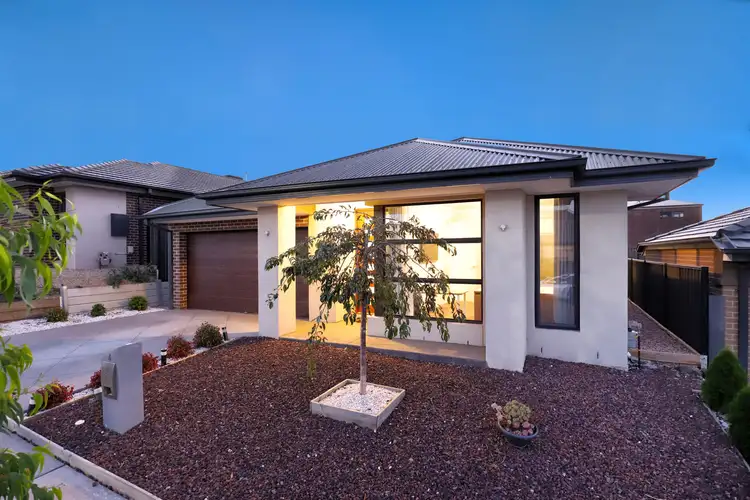 Second view of Homely house listing, 6 Milswyn Street, Craigieburn VIC 3064